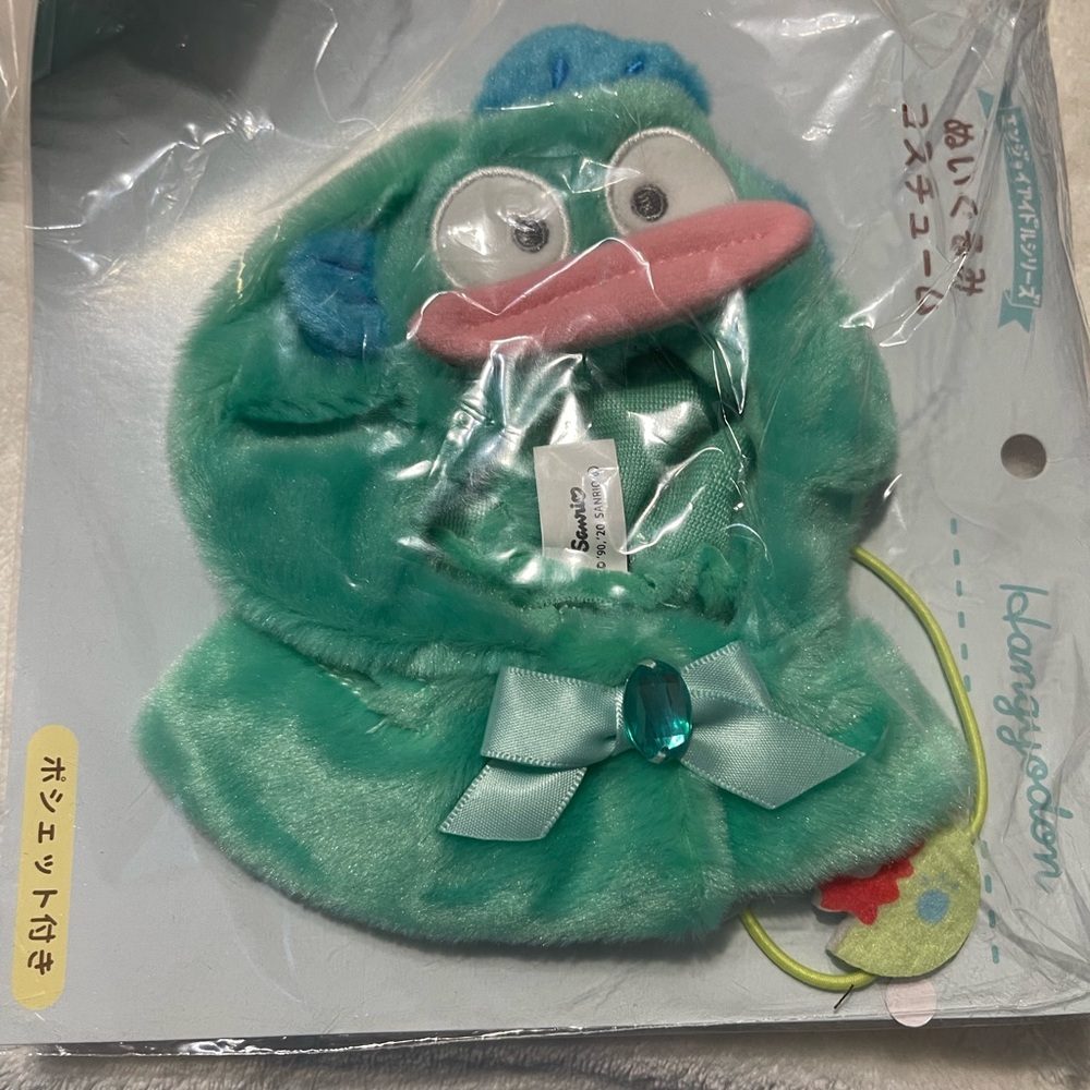 Sanrio Hangyodon  Green Plush with Bow Labubu outfit